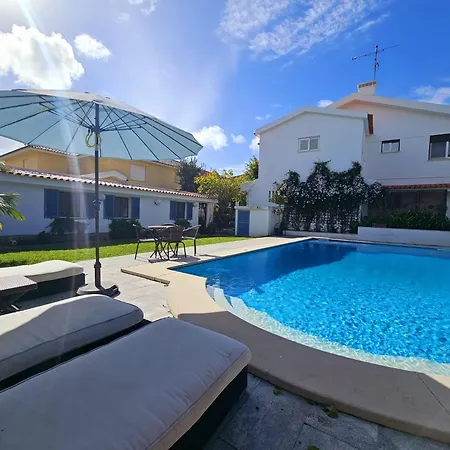 Charming Cozy With Garden & Pool Apartment Cascais