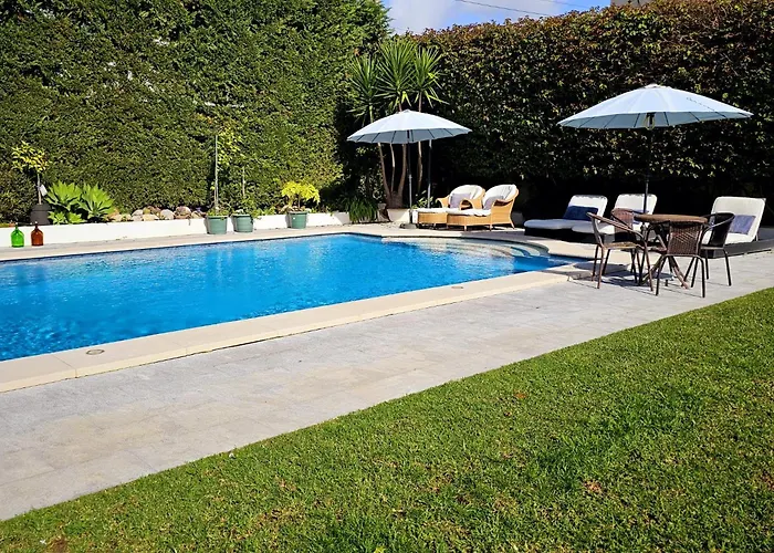 Charming Cozy With Garden & Pool Cascais